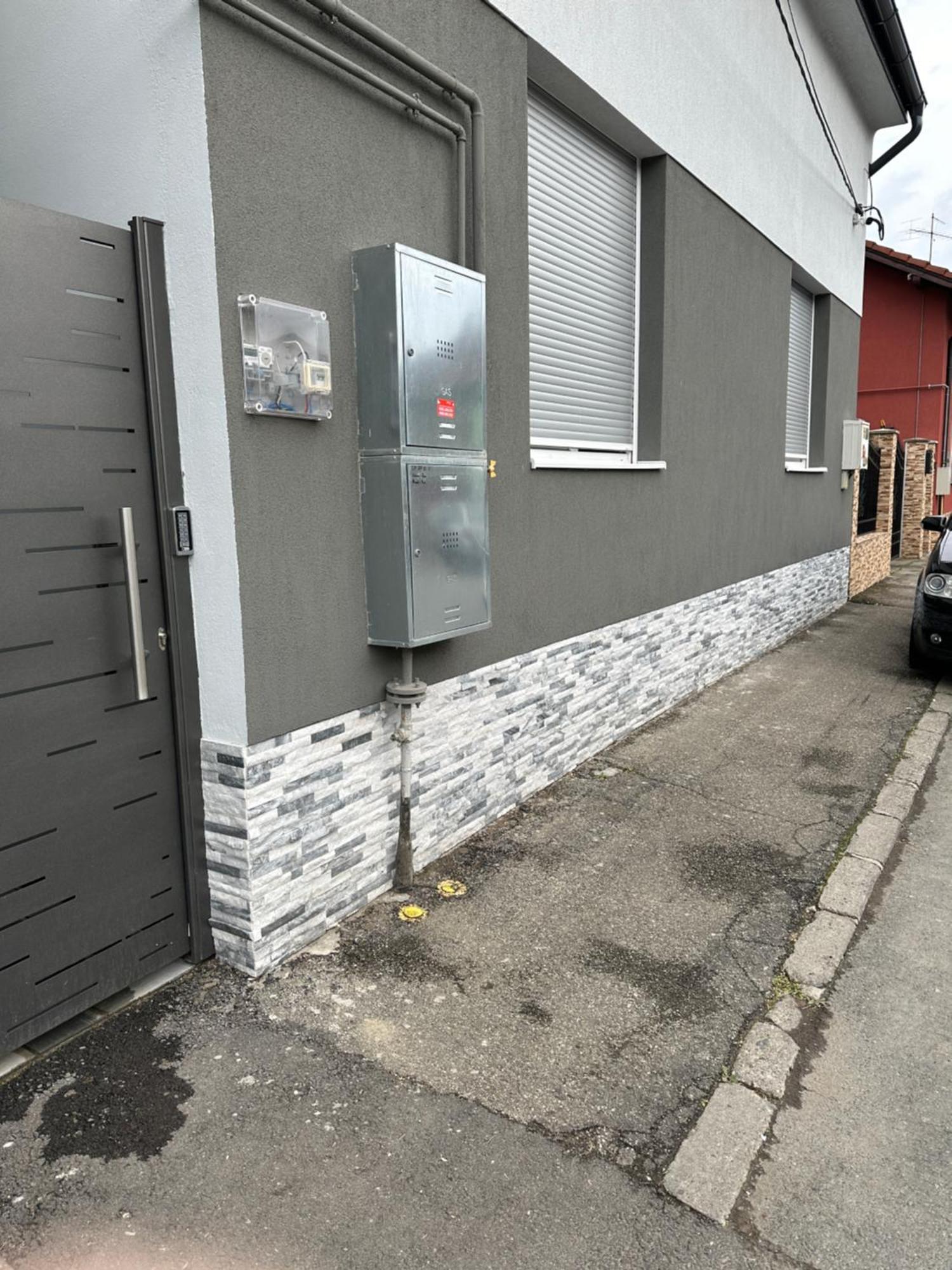 Aparthouse 1 Lugoj Eksteriør billede